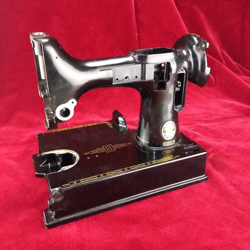 Vintage 1956 singer 221 - 1956,