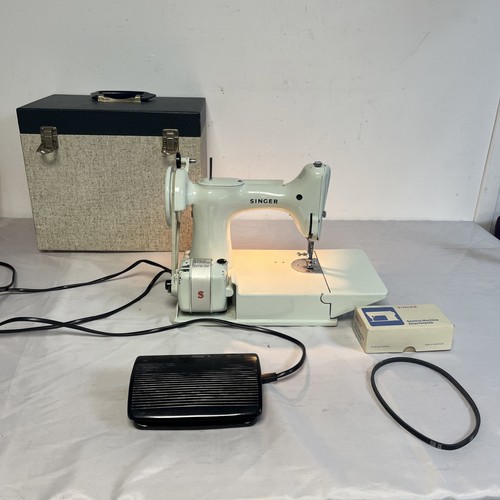 Vintage 221k singer - 221k,
