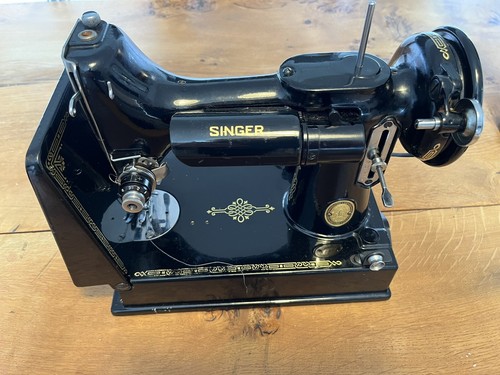 Vintage singer 221k - vintage,