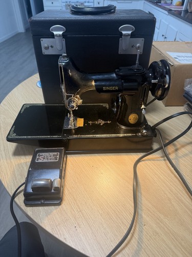 Vintage singer featherweight - vintage,