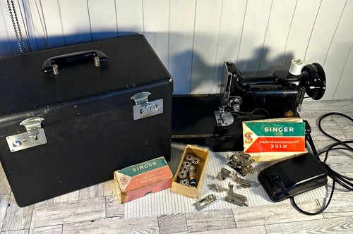 Vintage 1961 singer - 1961,
