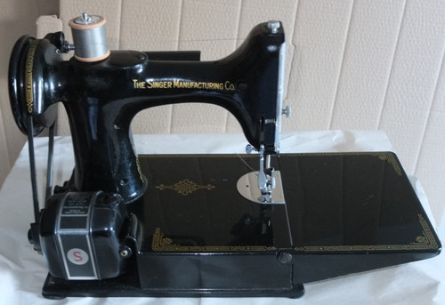 Vtg 1950 singer - 1950,