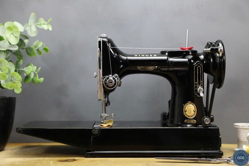 1955 singer 221k featherweight - 1955,