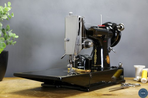1952 singer 221k featherweight - singer,