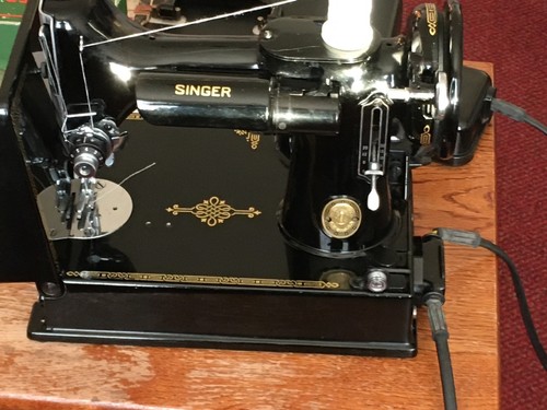 Vintage singer portable - singer,